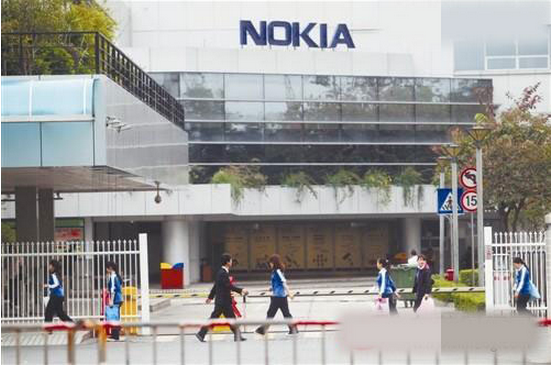 诺基亚官方否认重返手机市场 仍受限于与微软协议
