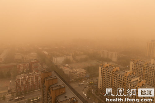 沈阳PM2.5浓度一度破千 环保局官网瘫痪2小时