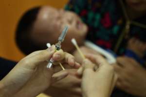 13价肺炎疫苗中国内地获批上市，终结妈妈赴港疫苗注射热潮