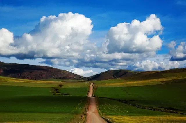你只知玻利维亚天空之境，却不知它旁边还有一座天空之城，更神秘！